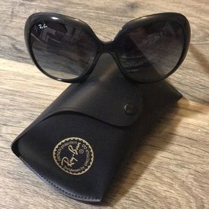Oversized ray ban sunglasses!